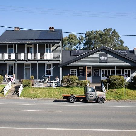 Robertson Public House And Kitchen Hotel Exterior photo