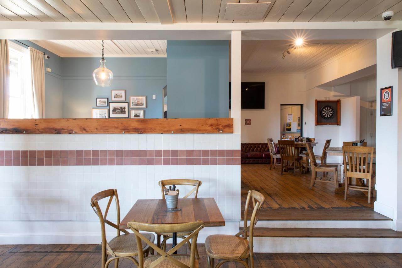 Robertson Public House And Kitchen Hotel Exterior photo